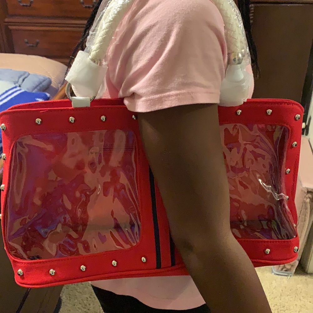 Red Handbag - Picture 5 of 5